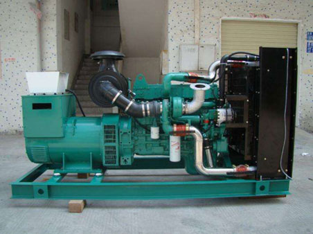 平舆1100kw康明斯柴油发电机组图片 平舆1100kw康明斯柴油发电机组图片